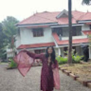 Meet your Posher, Sharon